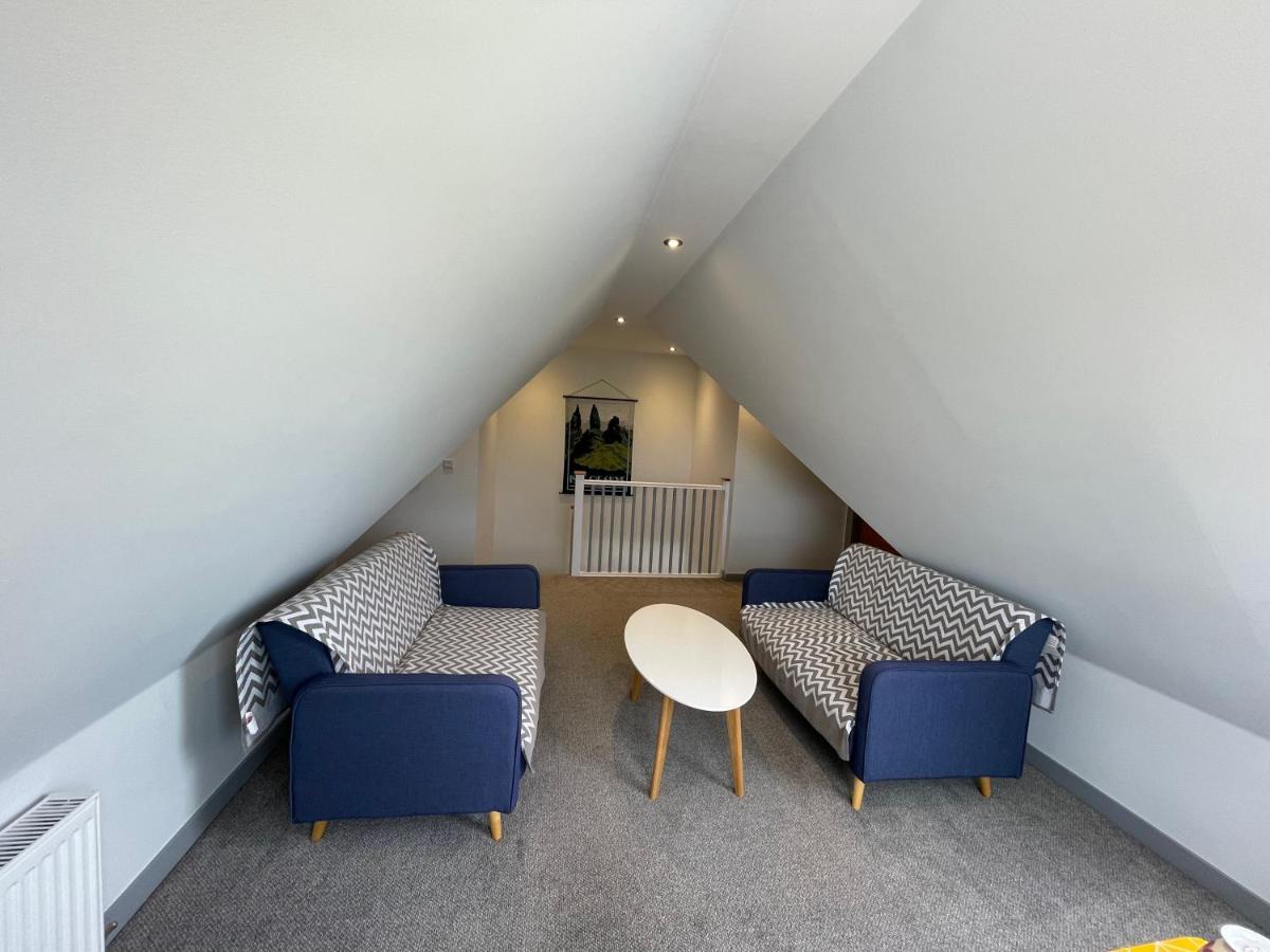 فيلا The Bridge Self Catering Kilmaluag المظهر الخارجي الصورة