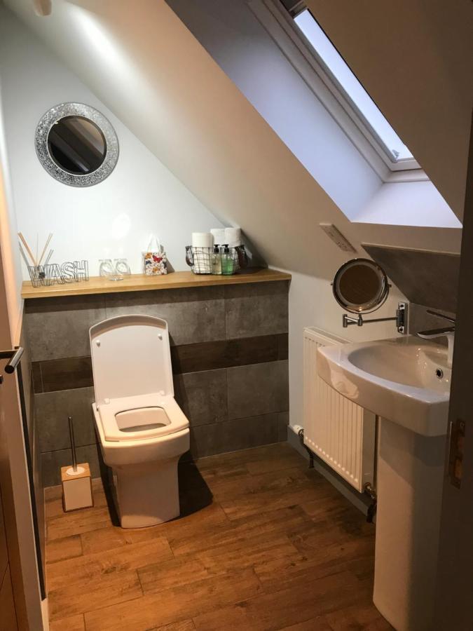 فيلا The Bridge Self Catering Kilmaluag المظهر الخارجي الصورة